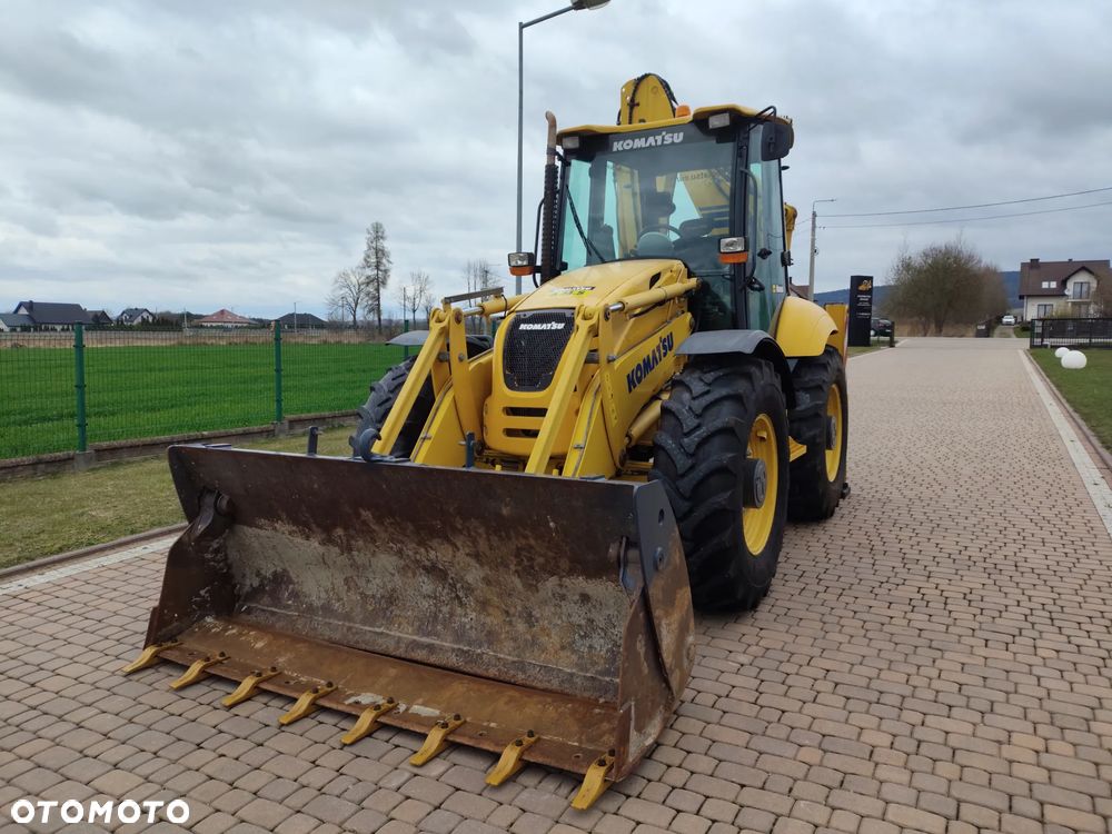 Komatsu Komatsu WB93 S5 / RÓWNE KOŁA / SPROWADZONA / KOPARKO-ŁADOWARKA / - 2