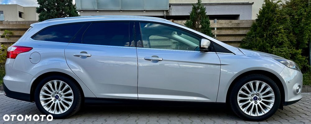 Ford Focus Turnier 1.6 EcoBoost Start-Stopp-System Titanium - 13