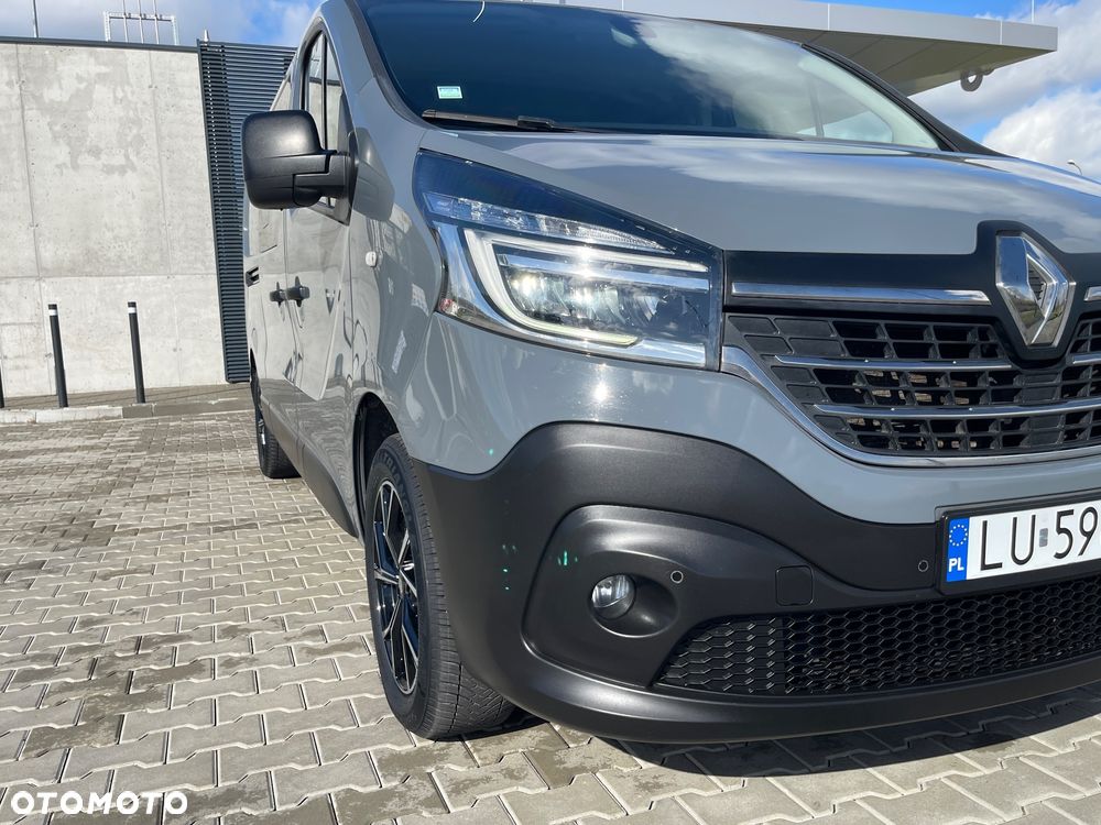 Renault Trafic 2.0 Long BRYGADÓWKA 6 osobowy - 3