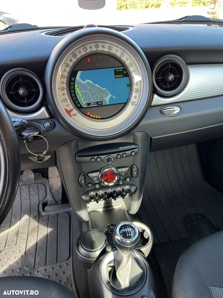 Mini Cooper Standard - 8