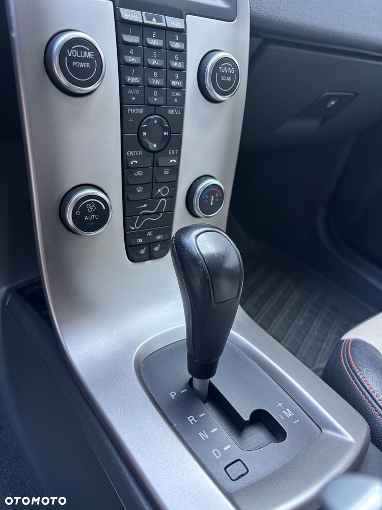 Volvo V50 - 16