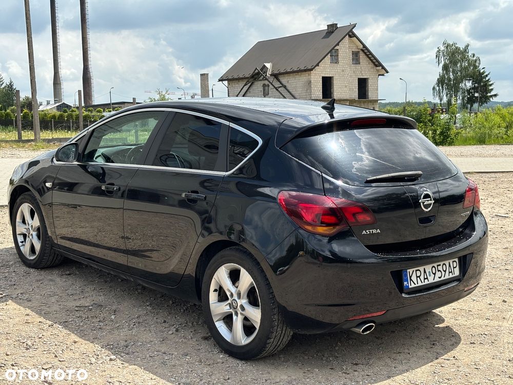 Opel Astra 1.6 T Sport - 7