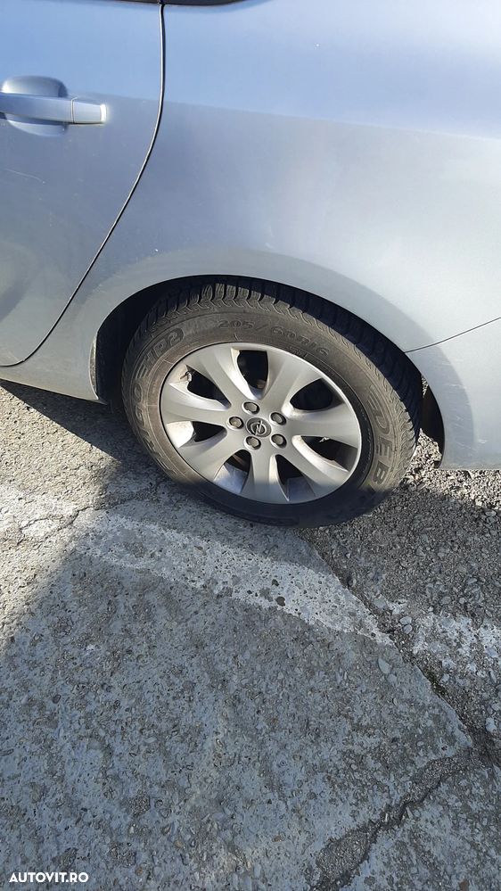 Opel Astra 1.4 Turbo ECOTEC Enjoy - 11