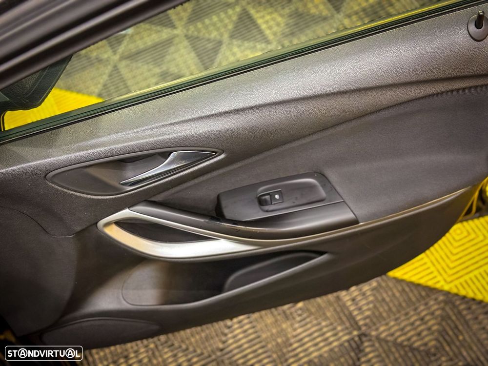 Opel Astra 1.6 CDTI Business Edition S/S - 7