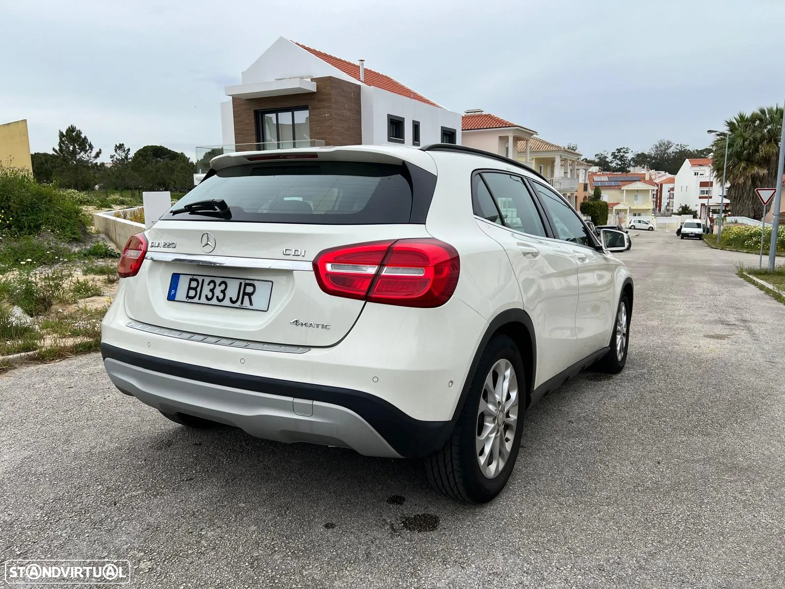 Mercedes-Benz GLA 220 CDI 4Matic 7G-DCT - 3