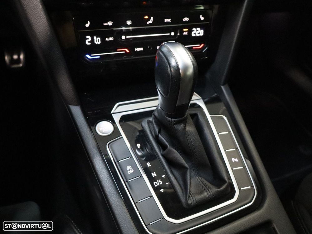 VW Arteon Shooting Brake 2.0 TDI Elegance DSG - 19