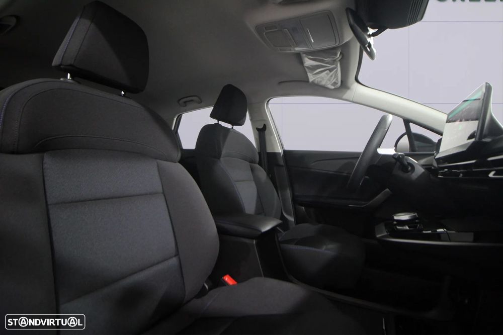 MG MG4 64 kWh Comfort - 12