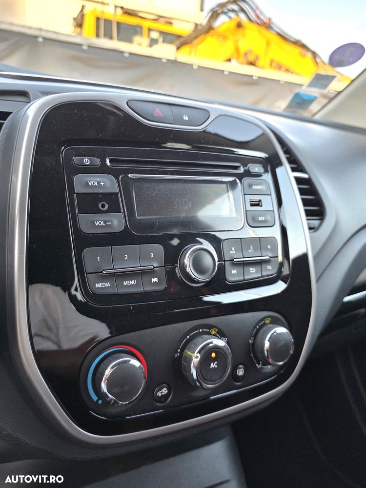 Renault Captur ENERGY TCe EDC Zen - 13