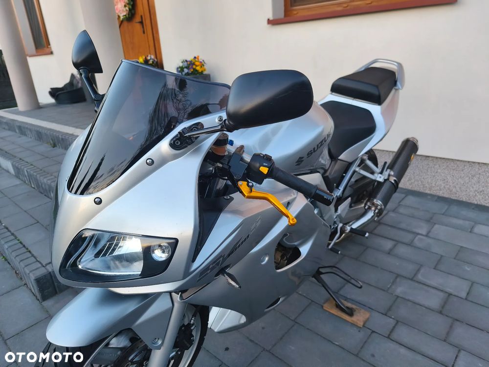 Suzuki SV - 20