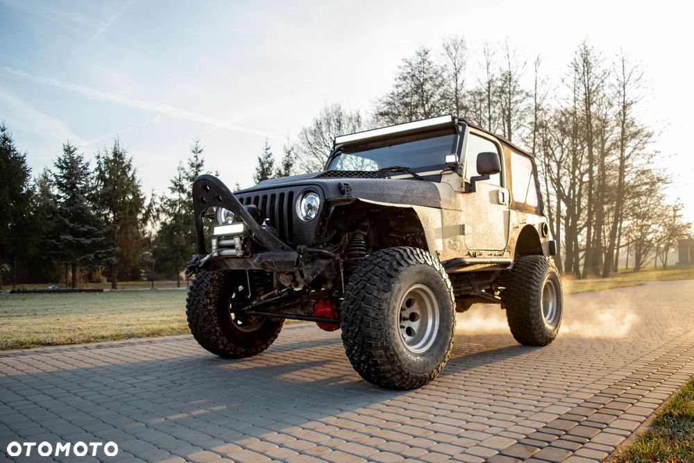 Jeep Wrangler 4.0 Sport - 2