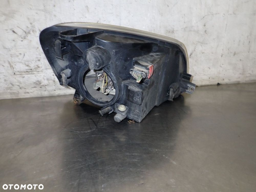LAMPA LEWA PRZEDNIA PEUGEOT PARTNER I LIFT 1.6 - 3