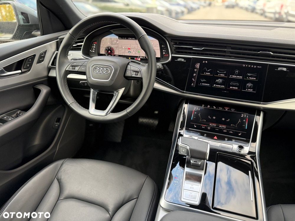 Audi Q8 - 16