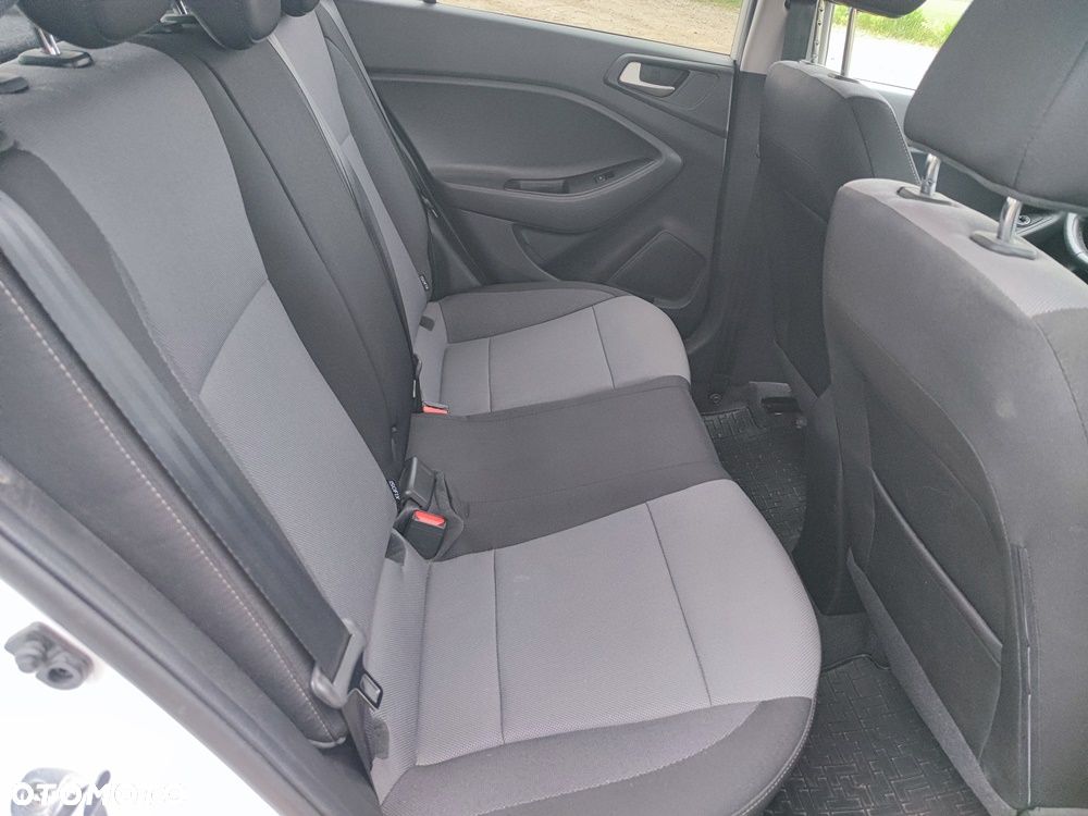 Hyundai i20 1.0 T-GDI - 16