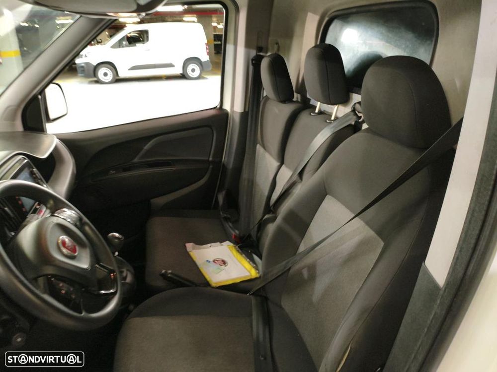 Fiat DOBLO CARGO 1.6 MJ SX 3L - 5