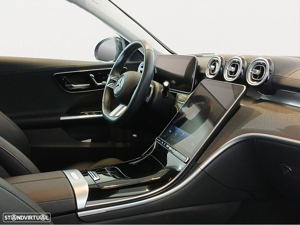 Mercedes-Benz C 300 de AMG Line - 13