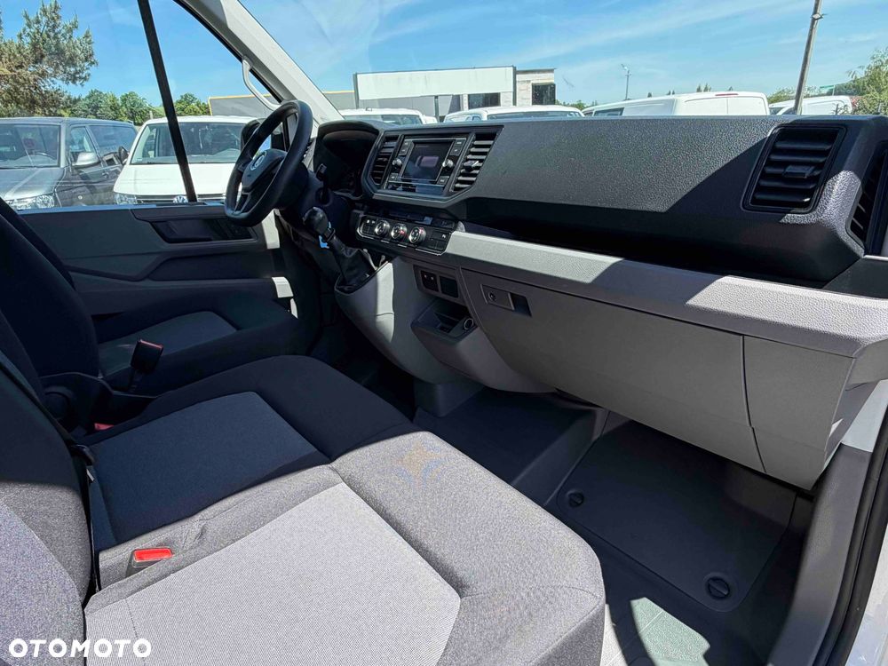Volkswagen Crafter 7 Osobowy - 13