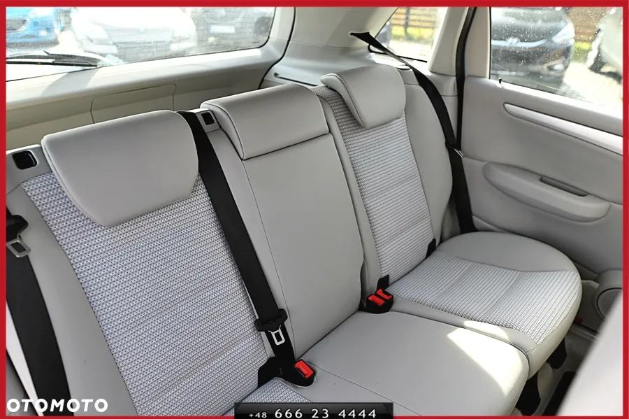 Mercedes-Benz Klasa B 180 CDI Autotronic Special Edition - 23