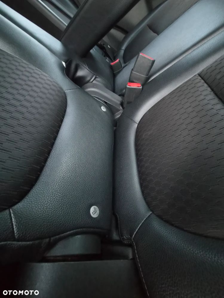 Mitsubishi Outlander 2.0 4WD Top - 33