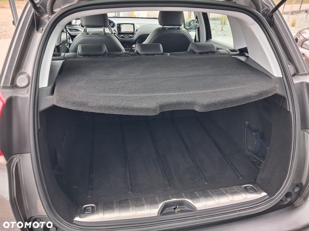 Peugeot 2008 PureTech 82 Allure - 19