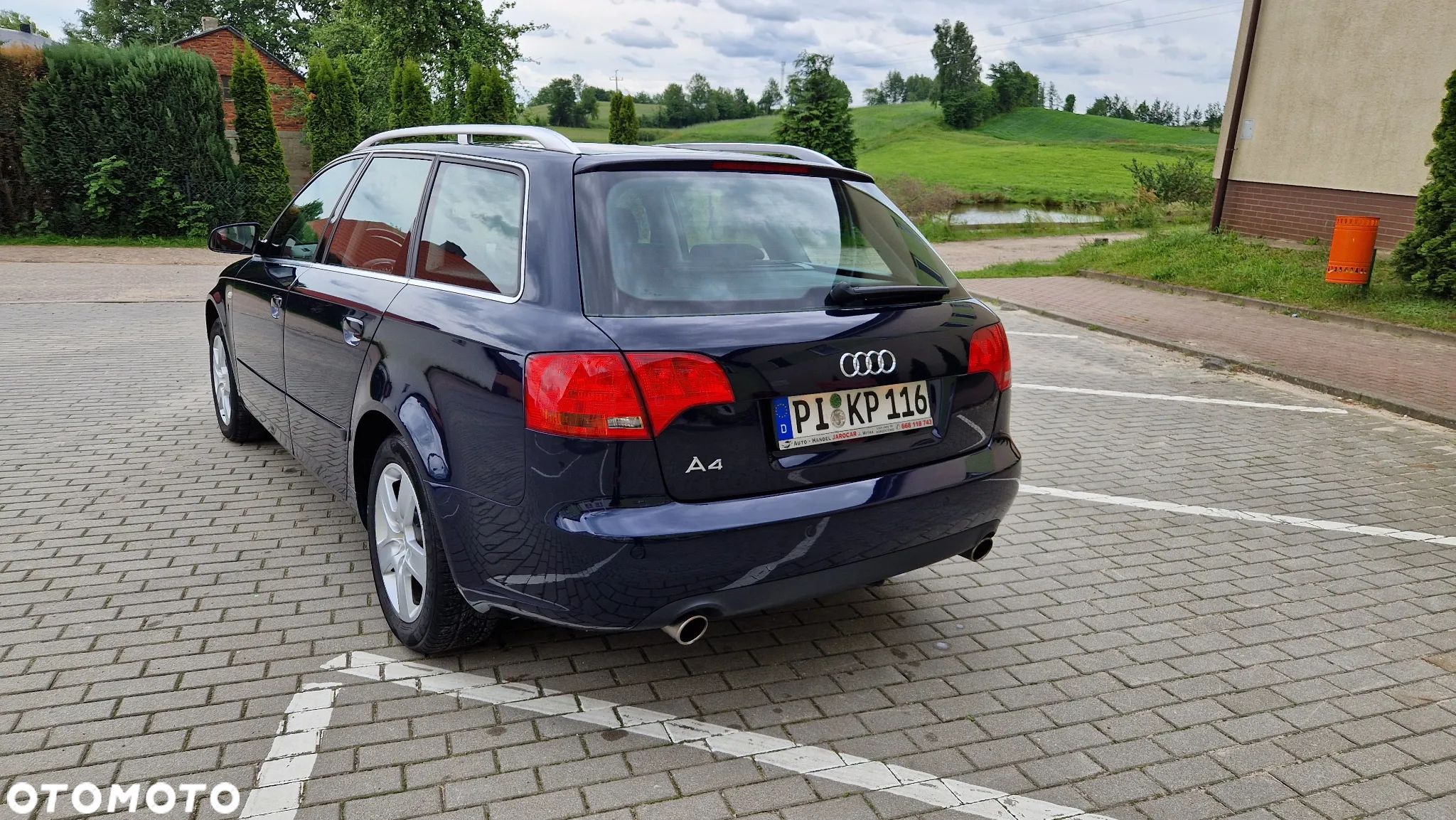 Audi A4 - 9