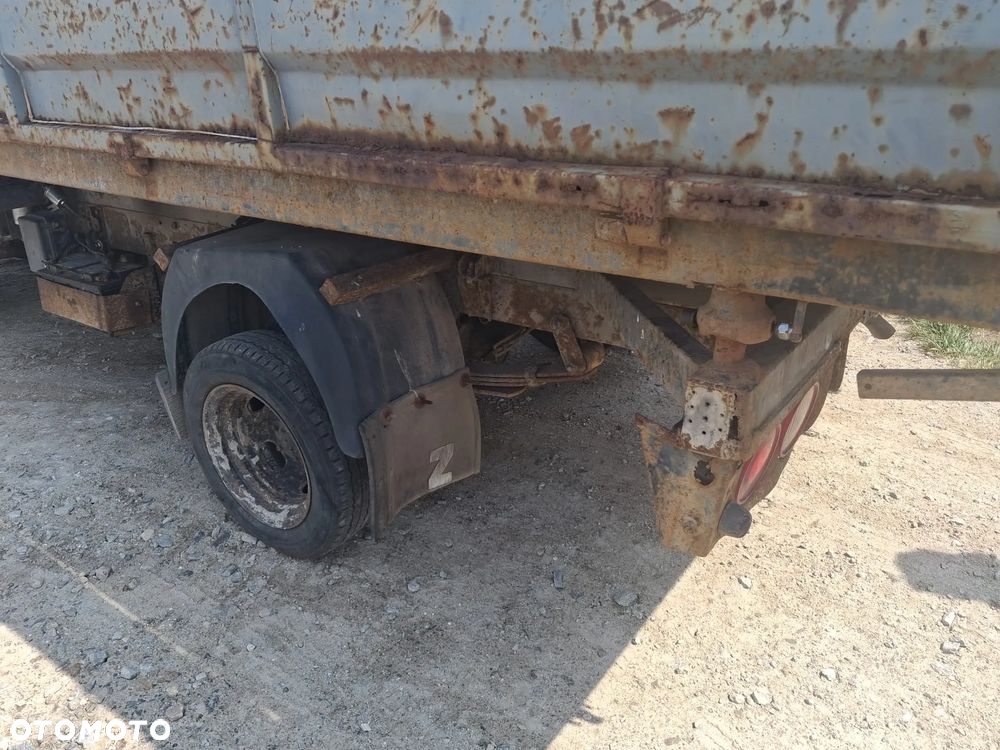 Kia K2500 - 13