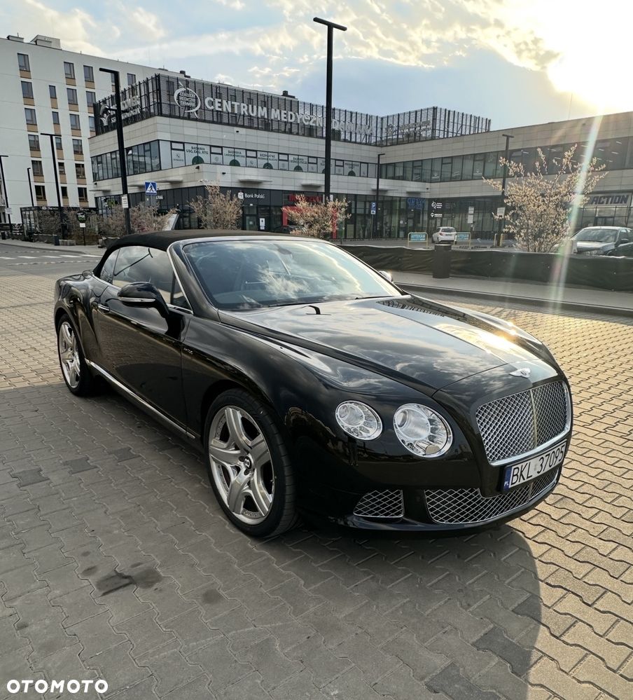 Bentley Continental GT - 16