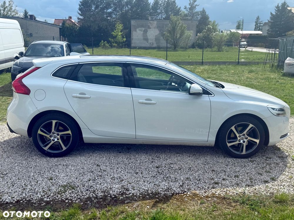 Volvo V40 T3 Drive-E Inscription - 5