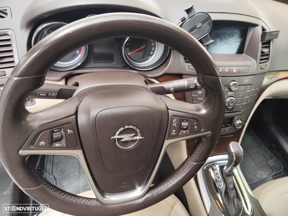 Opel Insignia Sports Tourer - 5