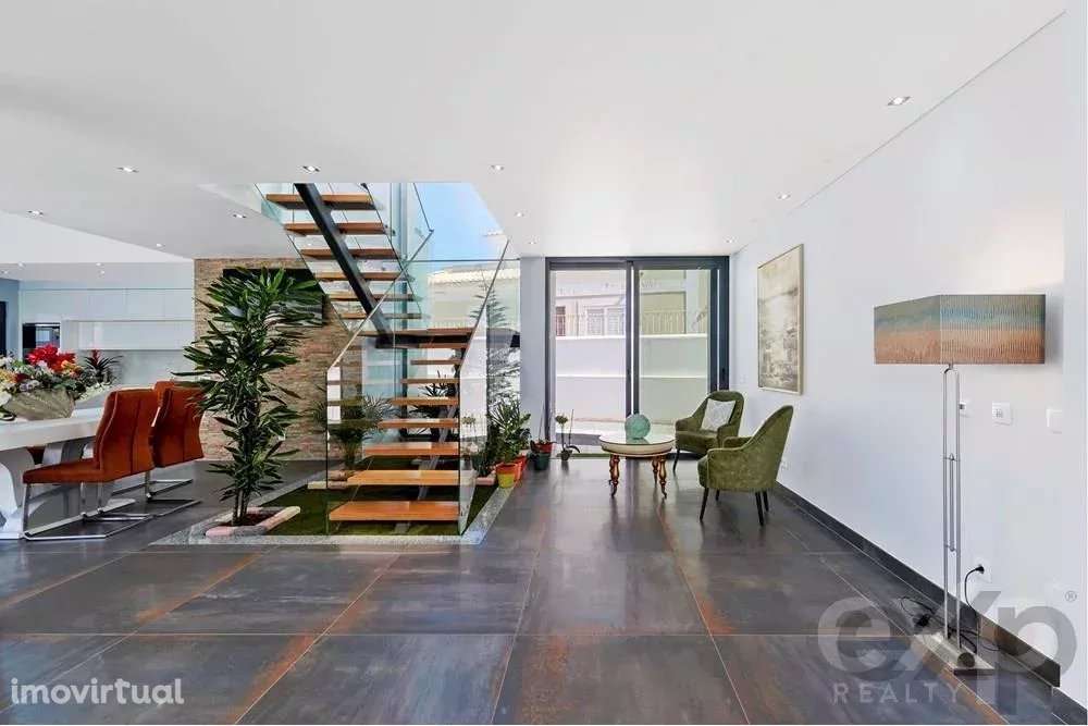 Moradia de Luxo T4 na Bemposta - Grande imagem: 4/58