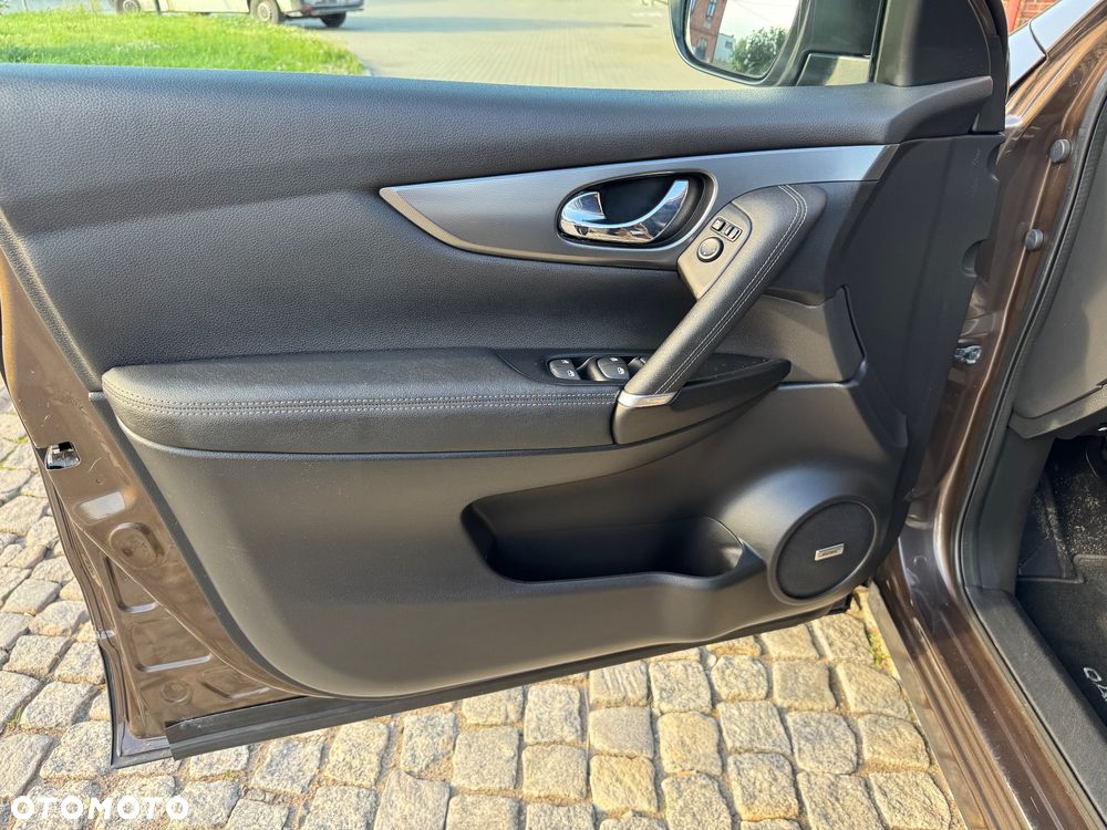 Nissan Qashqai 1.6 DIG-T Tekna+ - 18