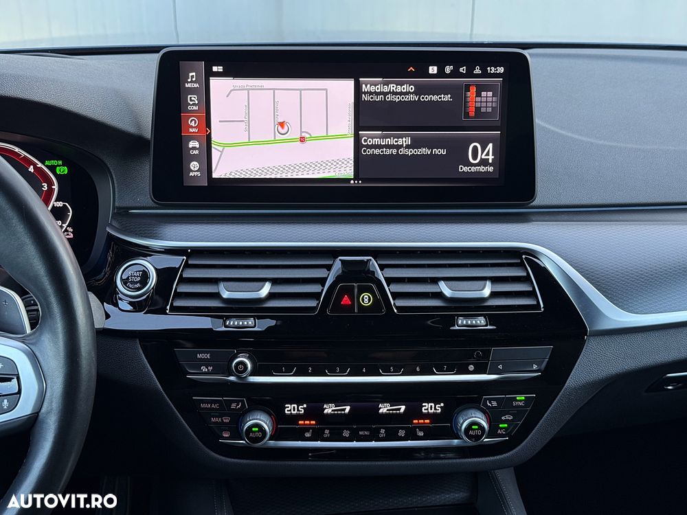 BMW Seria 5 530e Aut. - 19