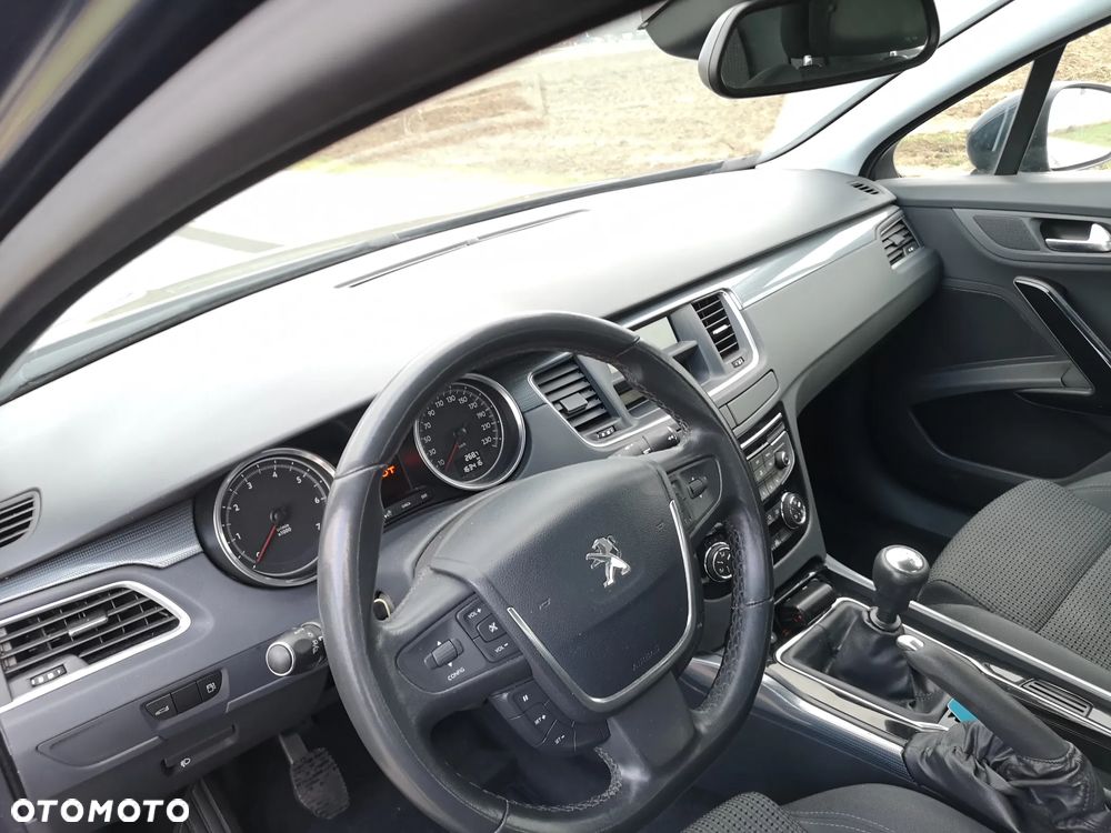 Peugeot 508 155 THP Active - 33