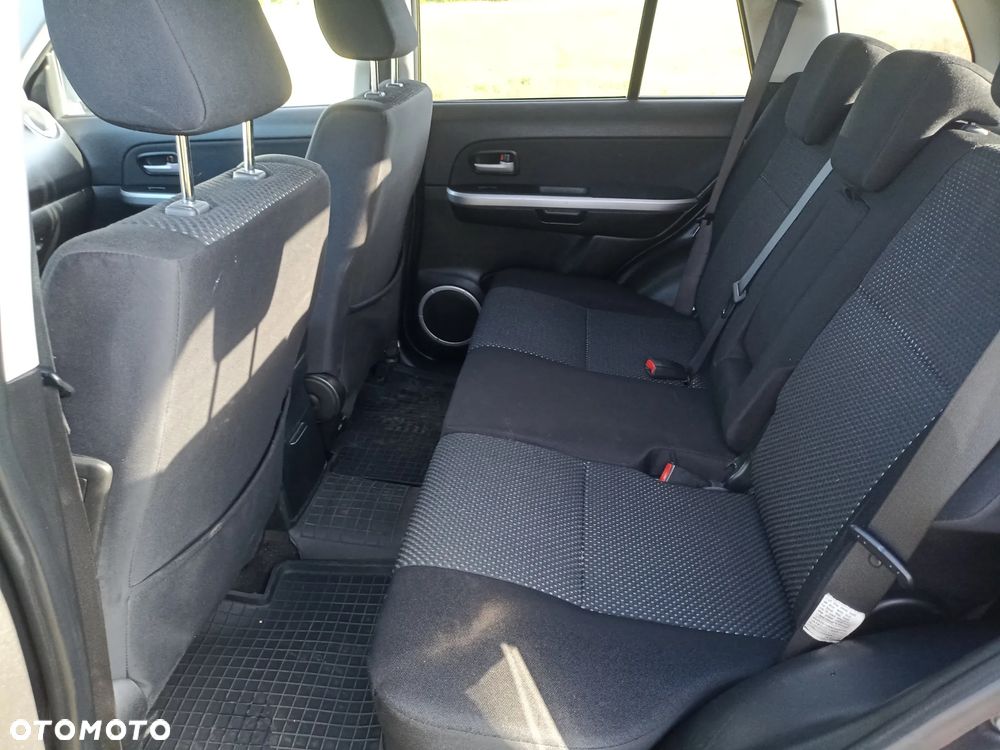 Suzuki Grand Vitara 1.9 DDiS - 7