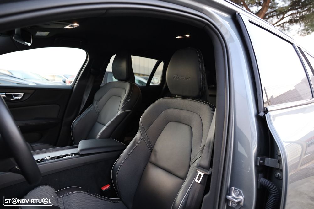 Volvo V60 2.0 D4 R-Design Geartronic - 13