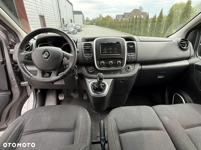 Renault Trafic - 21