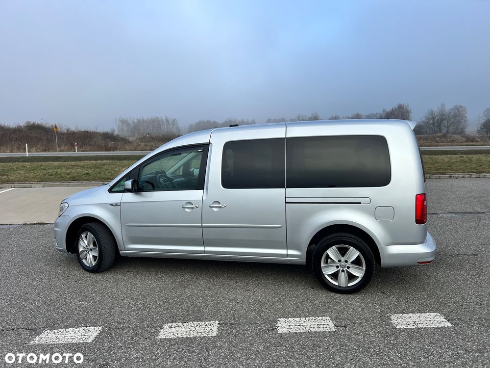 Volkswagen Caddy Maxi Highline DSG - 35