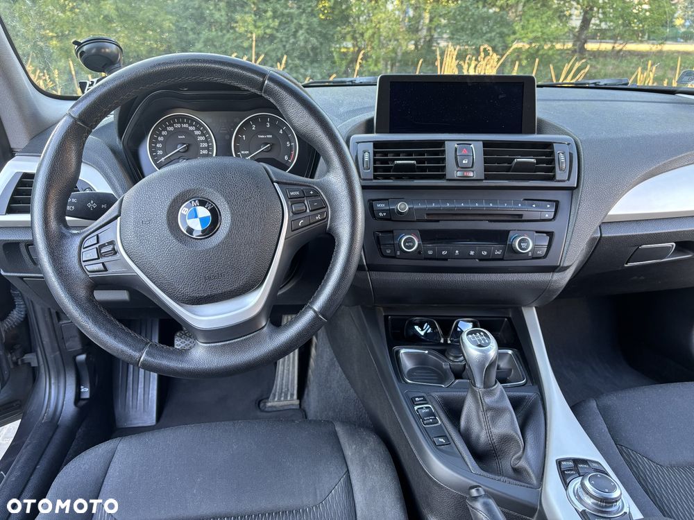 BMW Seria 1 116d EfficientDynamics - 8