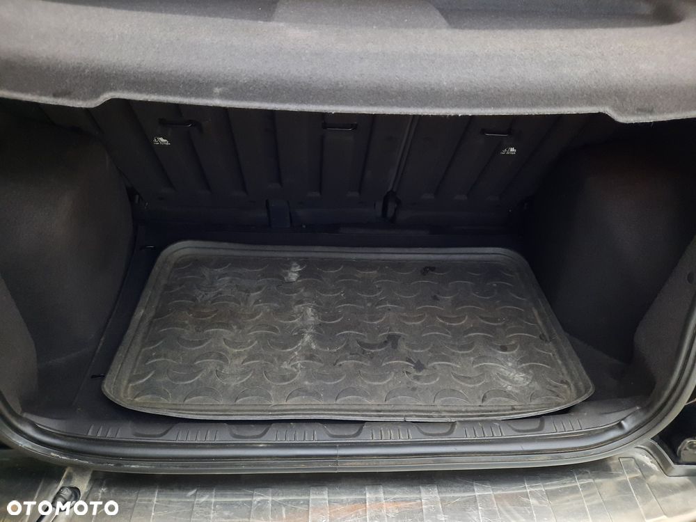 Ford EcoSport - 19