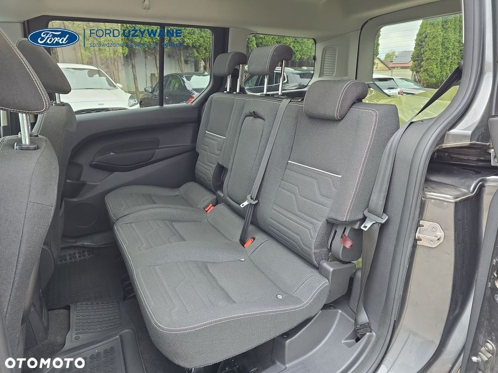 Ford Tourneo Connect Grand - 15