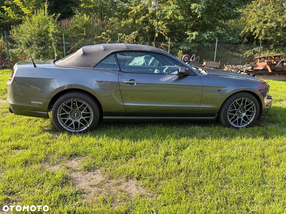 Ford Mustang 3.7 V6 Premium - 11