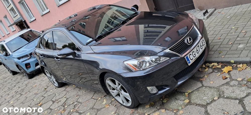 Lexus IS 250 Prestige - 12