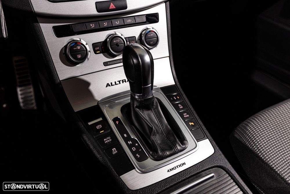 VW Passat Alltrack - 18