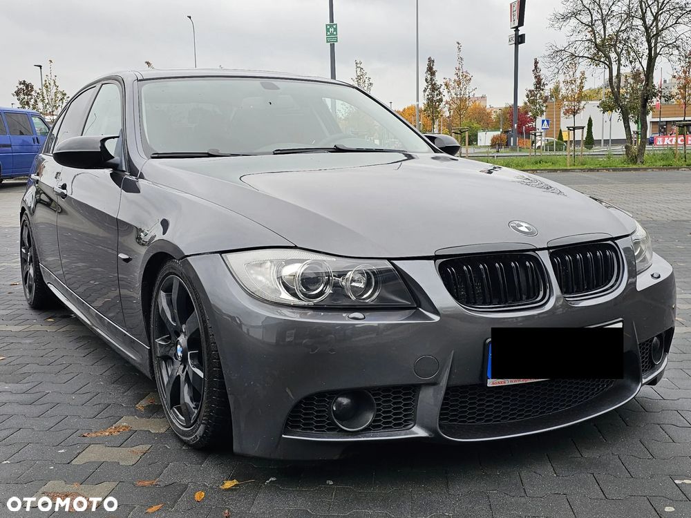 BMW Seria 3 320i - 9