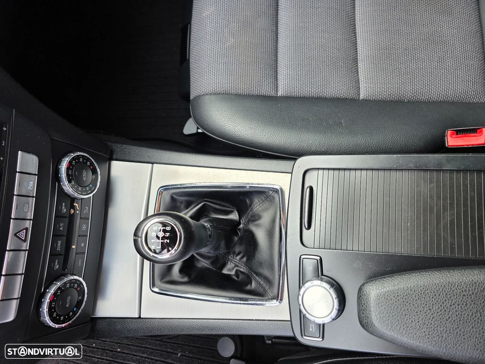 Mercedes-Benz C 220 - 20