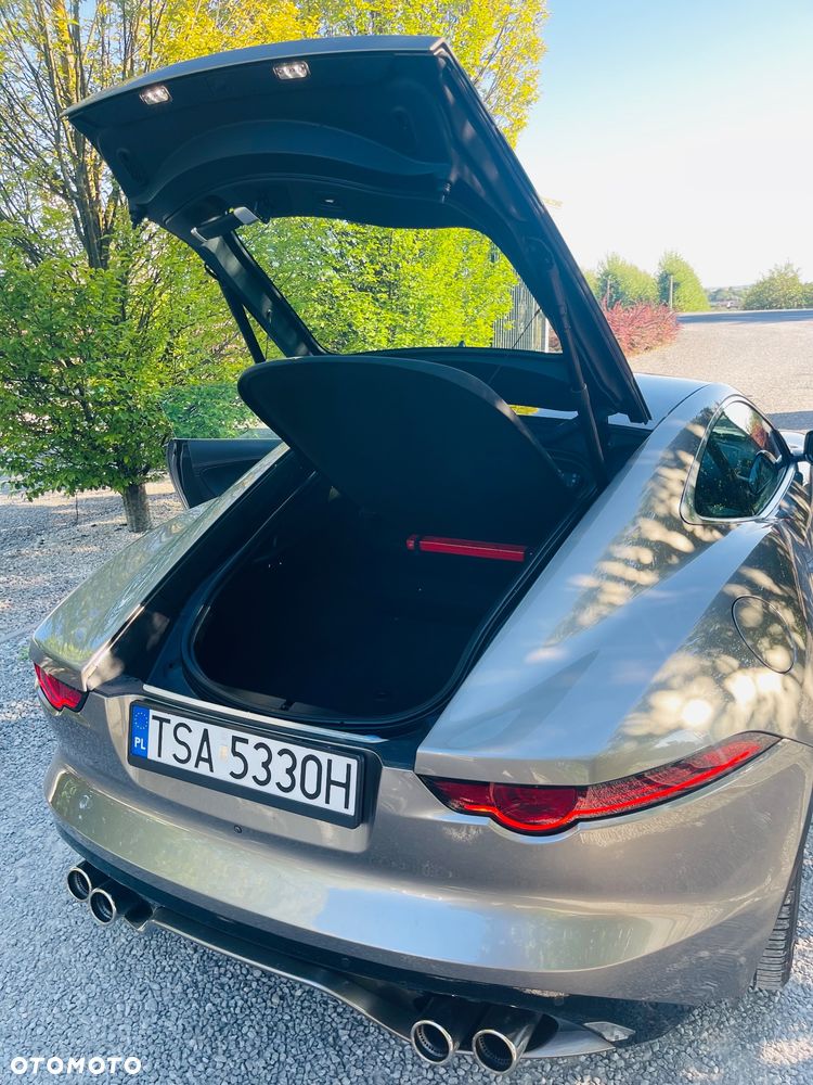 Jaguar F-Type AWD R - 23