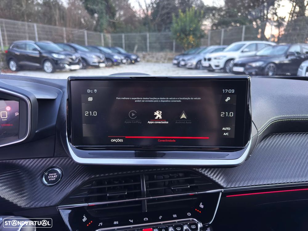 Peugeot 2008 1.2 PureTech GT Pack EAT8 - 36