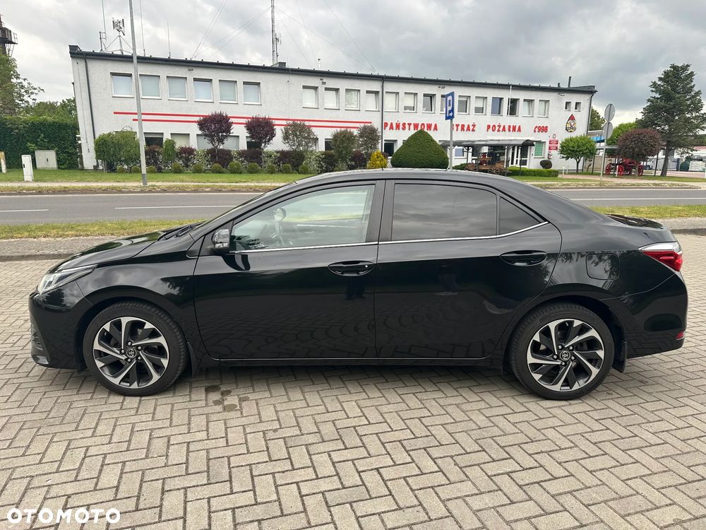 Toyota Corolla 1.6 Prestige MS - 3