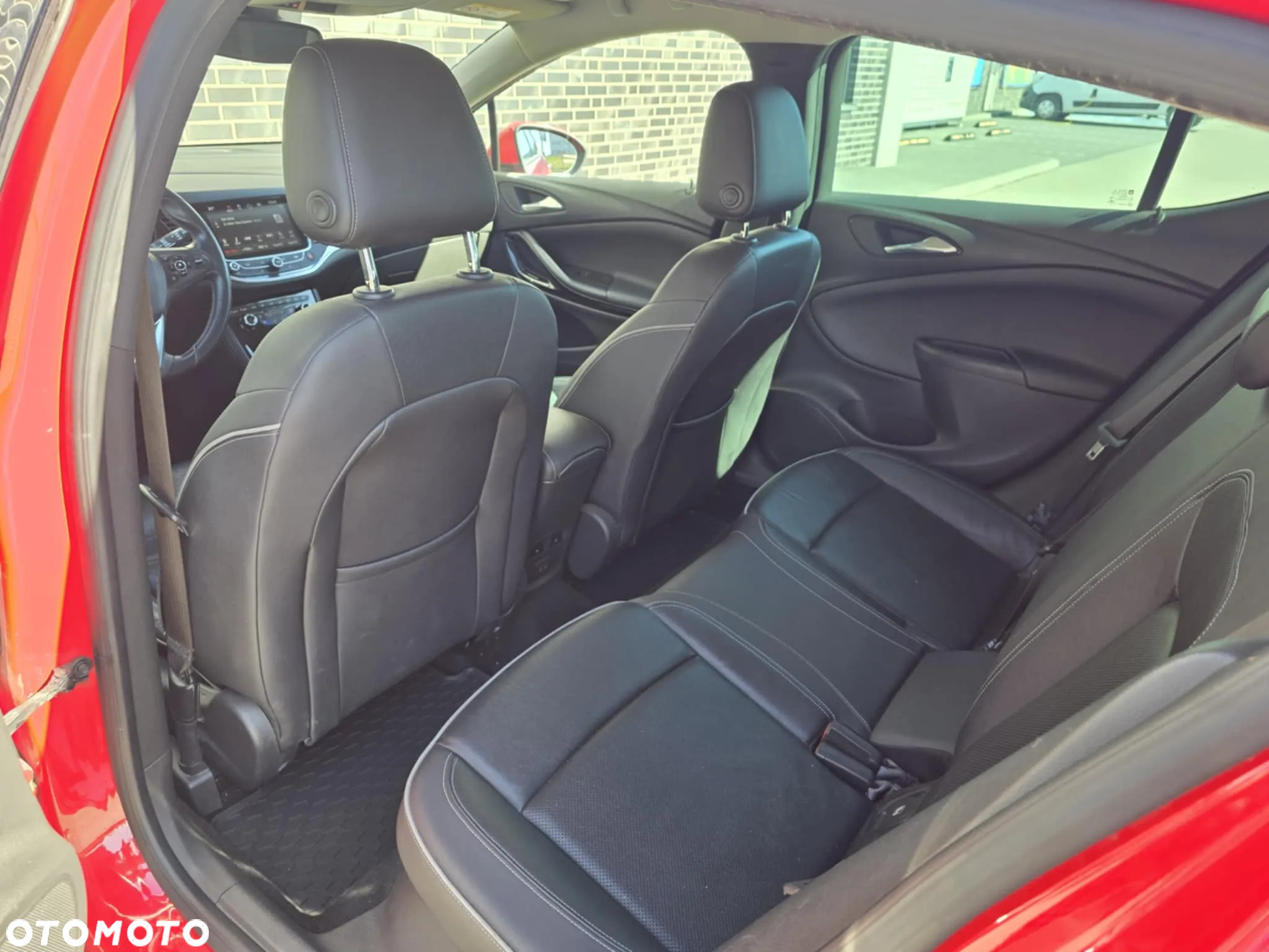 Opel Astra 1.4 Turbo Innovation - 27