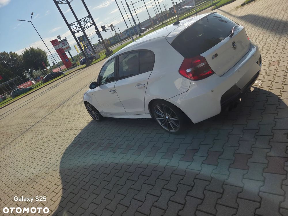 BMW Seria 1 123d - 3