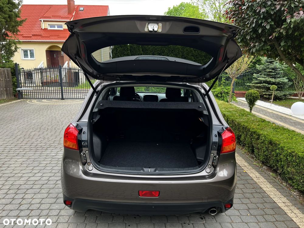 Mitsubishi ASX 1.6 Intense - 13